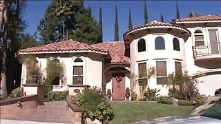 Slut Gets Double Facial After Getting DP Banged and Give Head in Bed